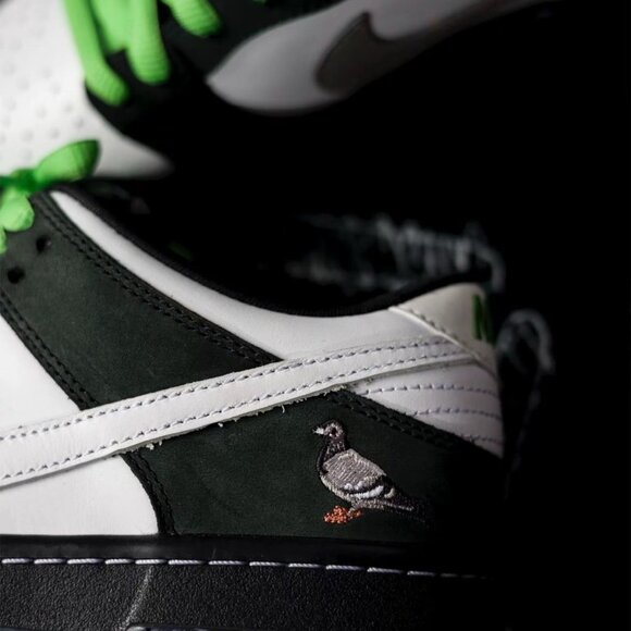 staple x Nike Dunk SB Pro OG QS Black Pigeon joint sneakers black andwhite us8.5 - Picture 6 of 9
